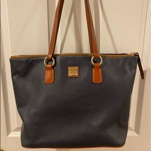 Dooney and Bourke Pebble Grain Bag
